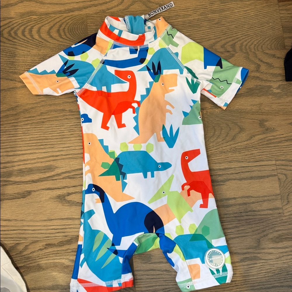 Colorful Dinosaur Print Kids' Rash Guard - Picture 3 of 4